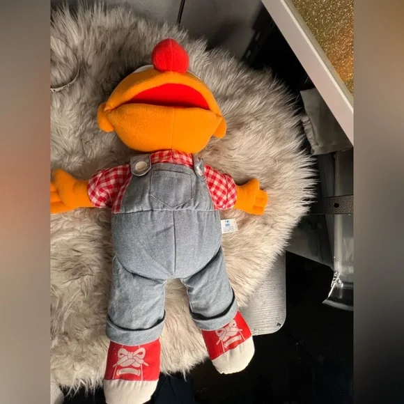 Vintage Playskool Ernie On The Farm Sesame Street Plush 1994 - Picture 3 of 7